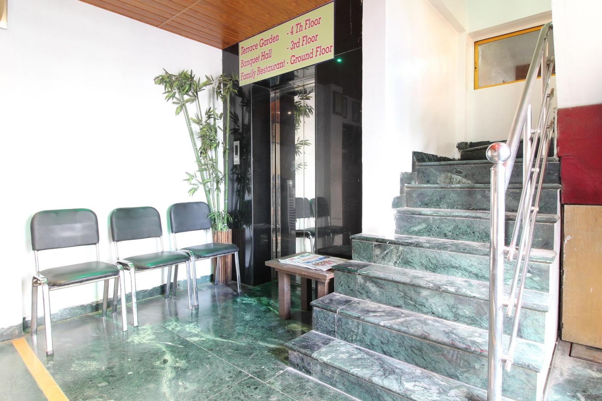 โอโย 39998 นิว ปูเน่ เรซิเดนซี Hotel Dehu ภายนอก รูปภาพ