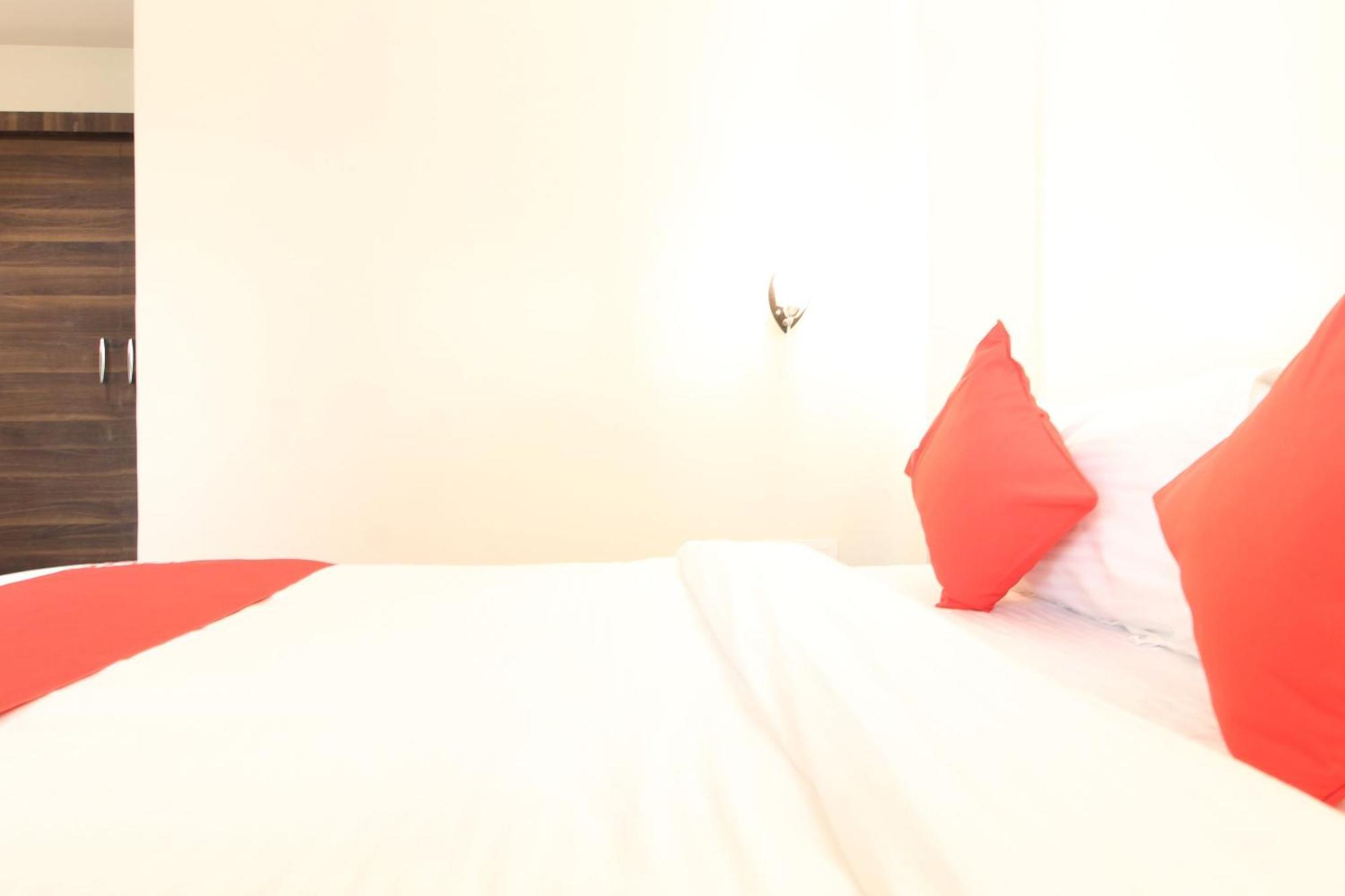 โอโย 39998 นิว ปูเน่ เรซิเดนซี Hotel Dehu ภายนอก รูปภาพ